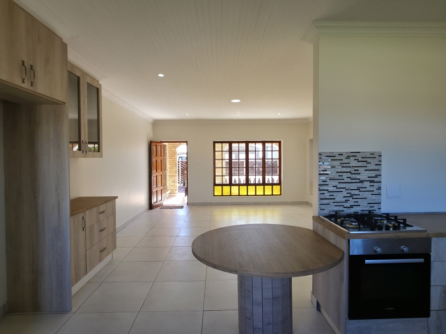 3 Bedroom Property for Sale in Wavecrest Eastern Cape